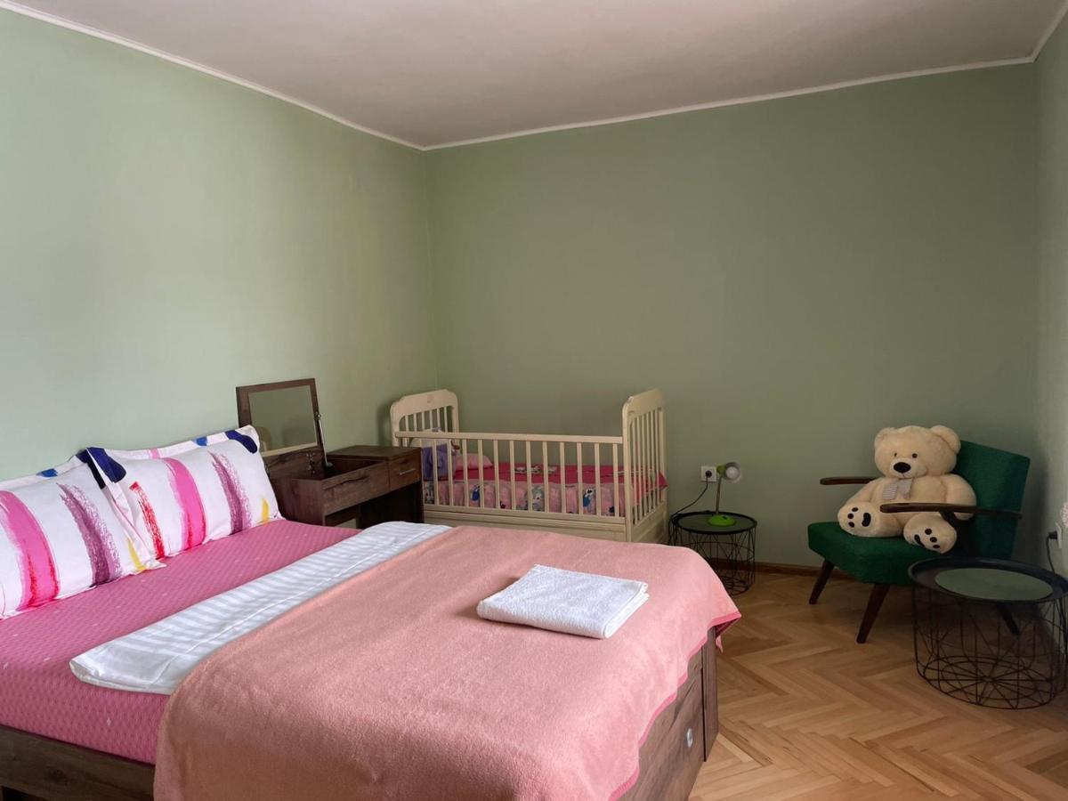 Апартамент Родопско Мече ديفين المظهر الخارجي الصورة